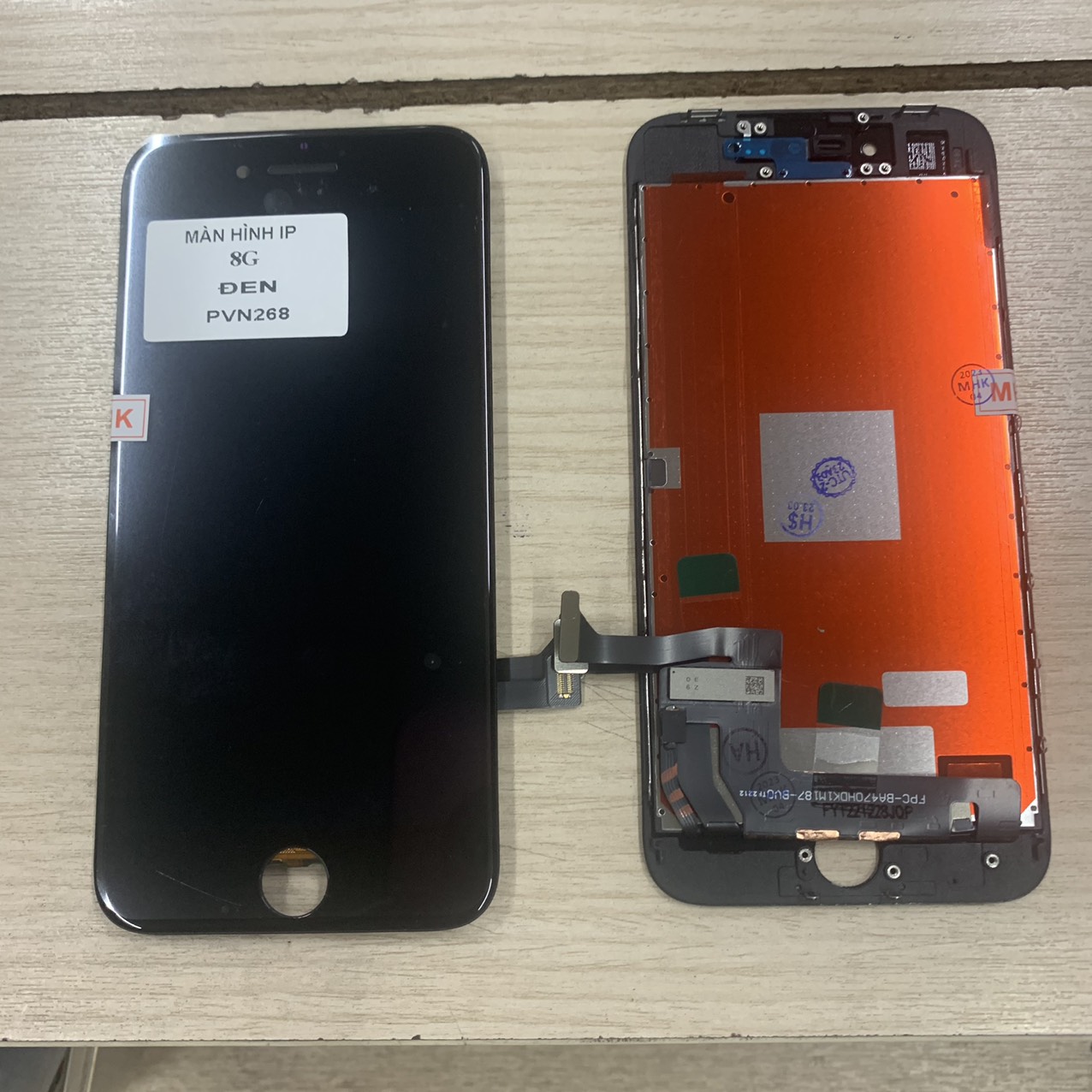 man-hinh-ip-8g-1