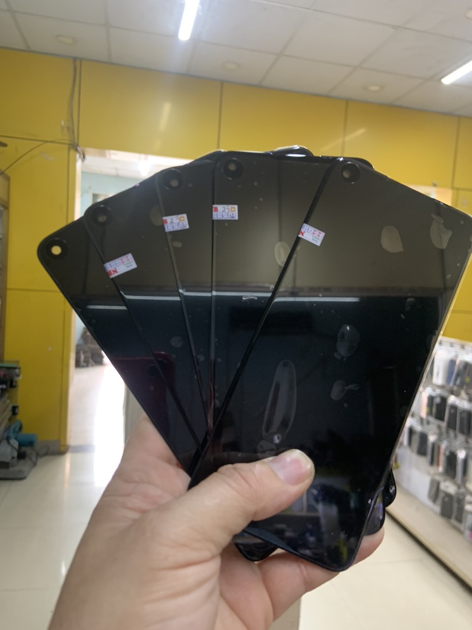 man-hinh-oppo-a52-a72-3