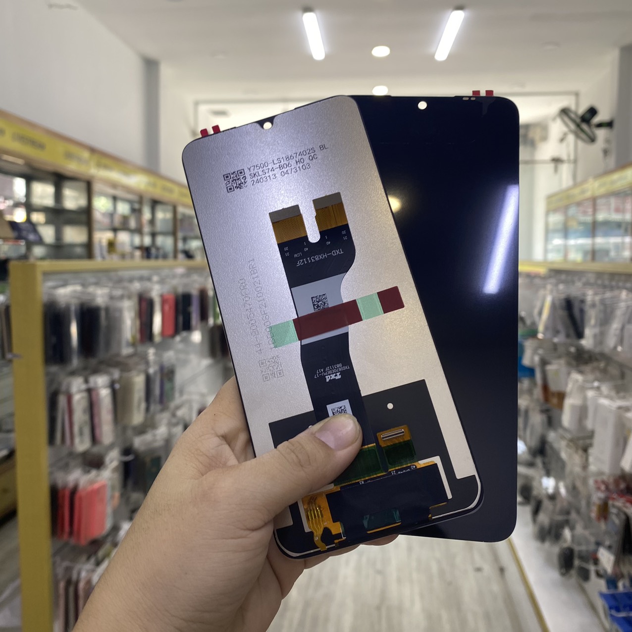 man-hinh-samsung-a05s-4