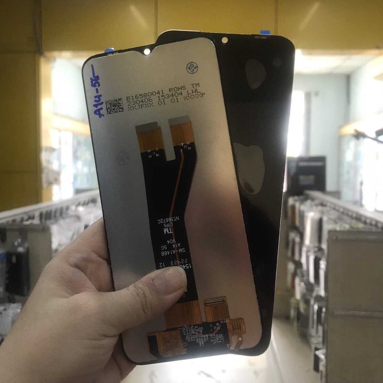 man-hinh-ss-a14-5g-4